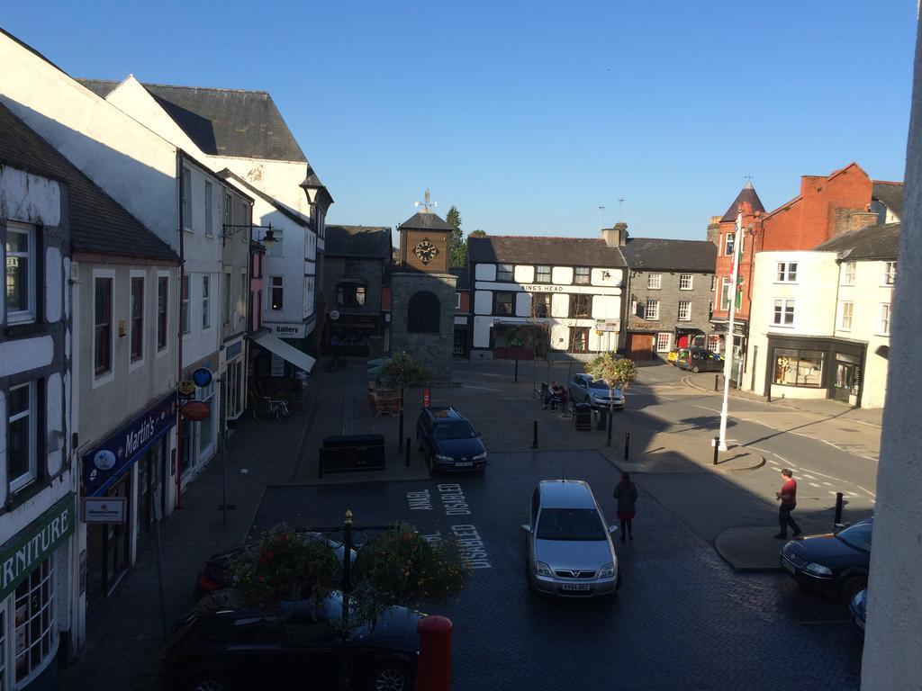 The Eagles Hotel Llanrwst Kültér fotó